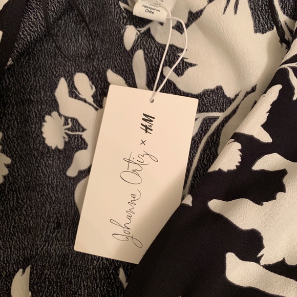 JOHANNA ORTIZ NWT x H&M. Long wrap dress - Picture 15 of 16